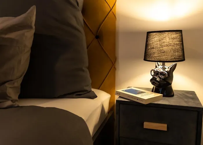 Flaka\'S Apartment